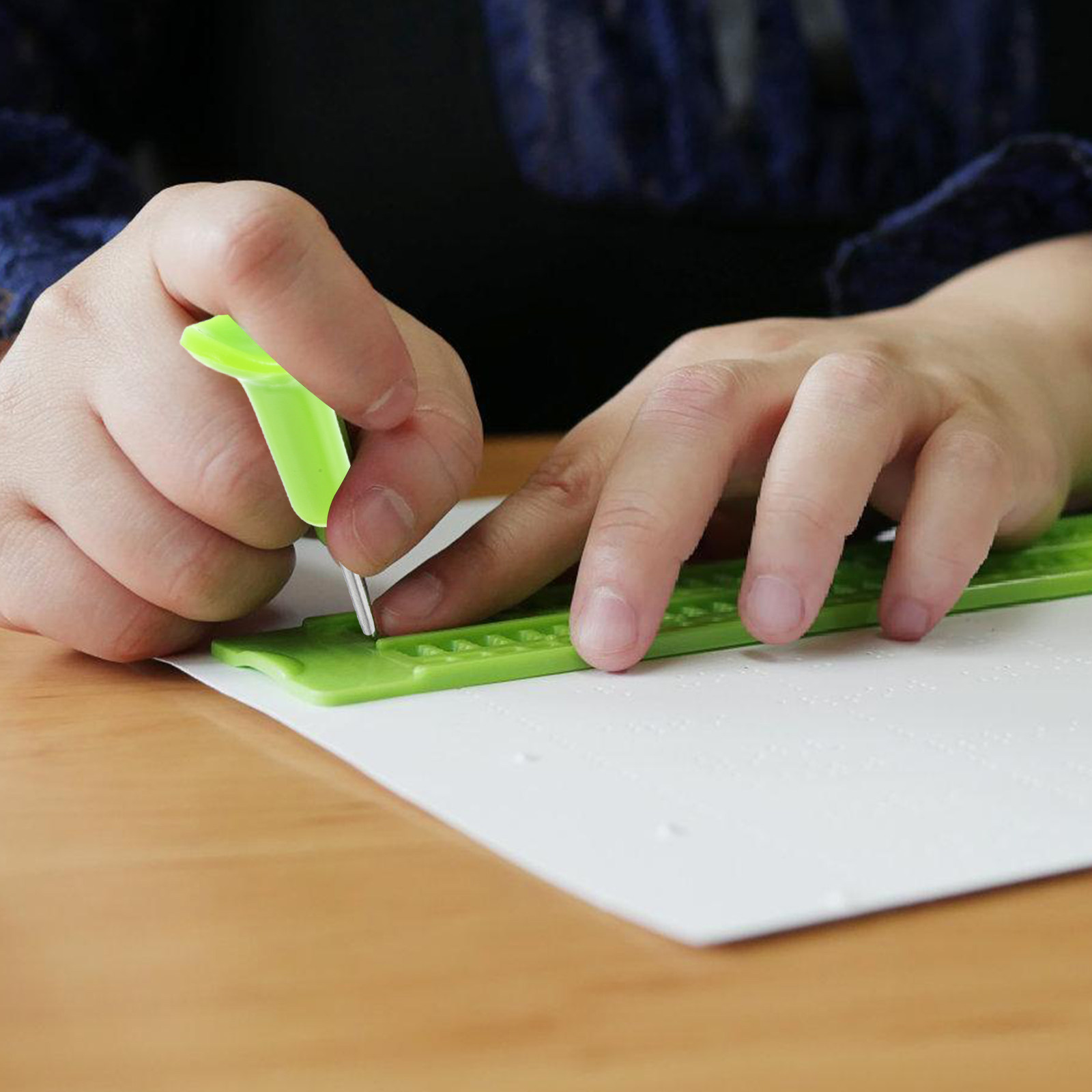 Writing Tools - Penna per Braille portatile in plastica